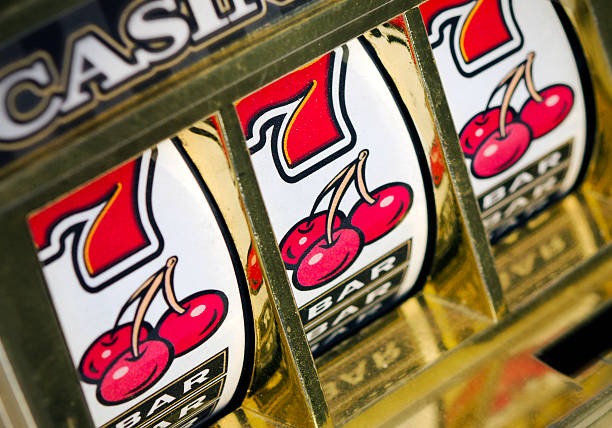surga33 slot sportsbook and live casino interface